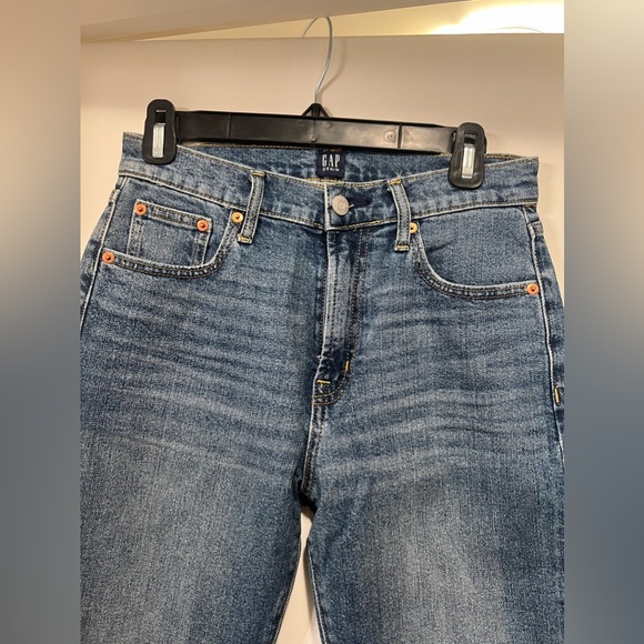 Gap “Girlfriend” Jean - Never Worn - Picture 4 of 4